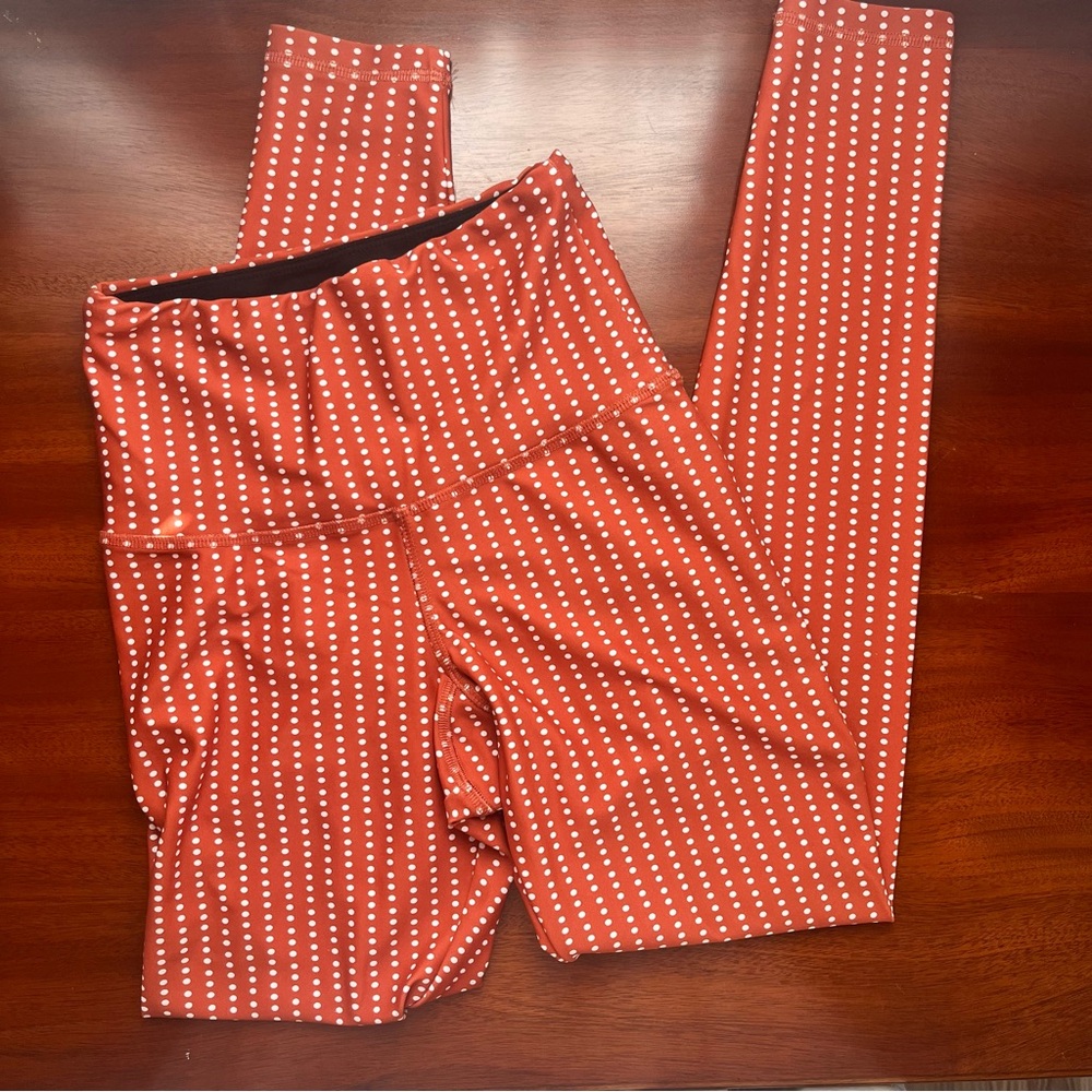 Strut-This Polka Dot Leggings